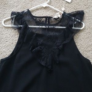 Wayf Tops - Black lace top Wayf Tops - Black lace top